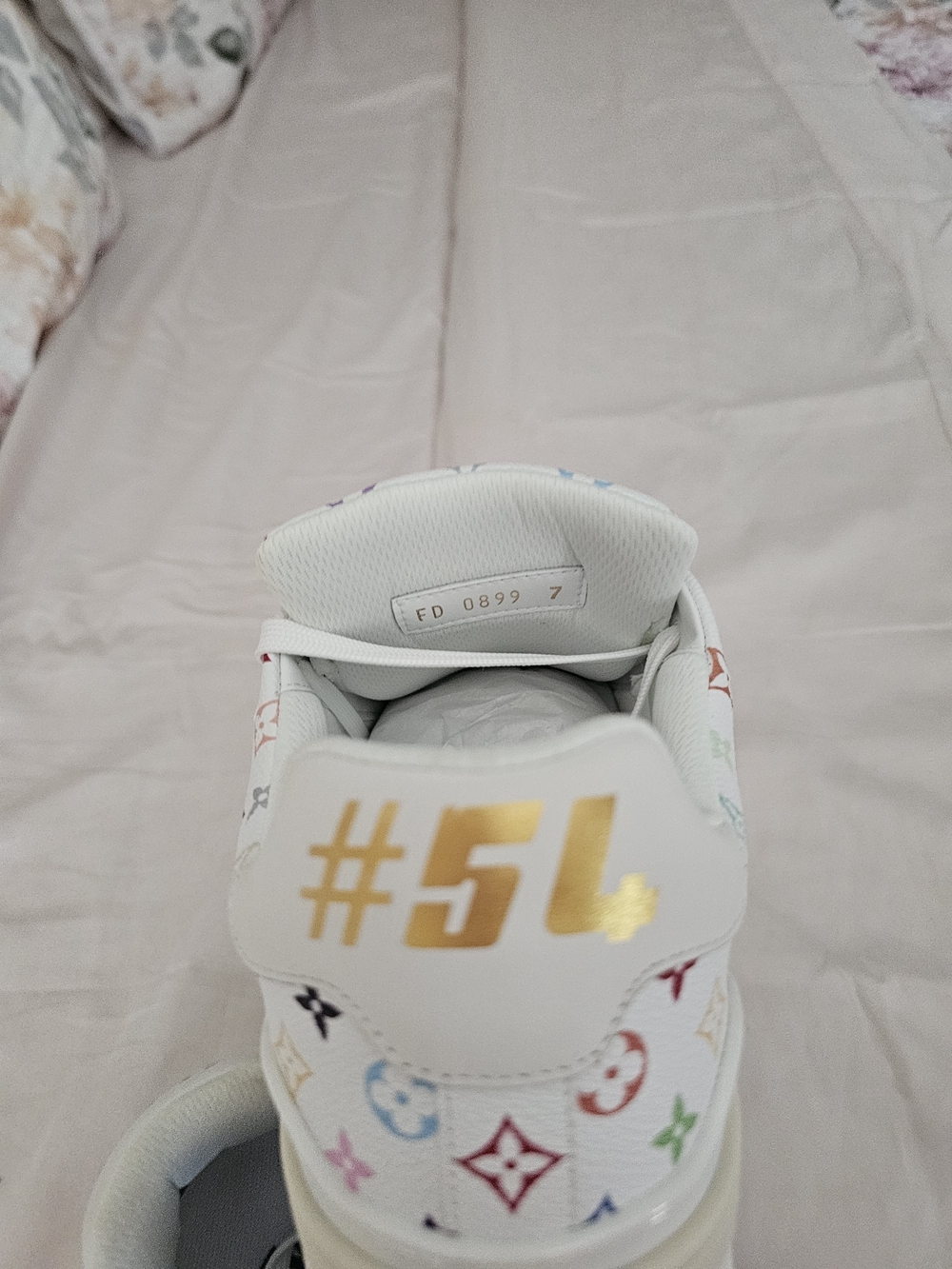 Louis Vuitton White Multicolor Monogram Sneaker - Picture 5 of 5